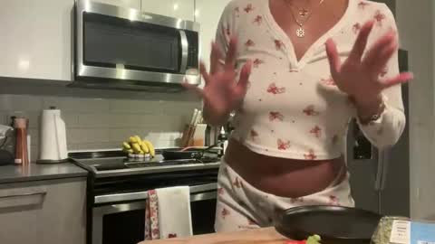 camiliakxoxo online show from November 2025 03:34:01 AM