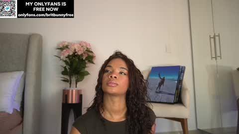 Brit online show from November 2025 11:03:01 PM