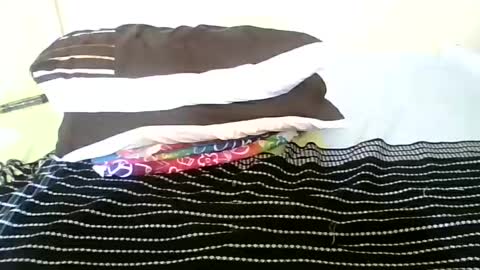 Snapshot of camilla15144 chatting on January 2025 09:24:01 AM camillla15 online show from January 2025 09:24:01 AM