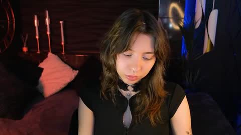 Camilla online show from May 2026 06:19:02 AM