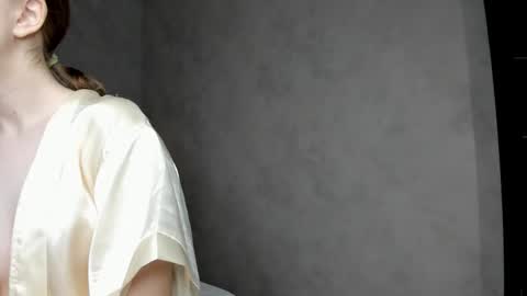 Snapshot of camilla_kelly chatting on December 2025 01:00:01 AM Camilla online show from December 2025 01:00:01 AM