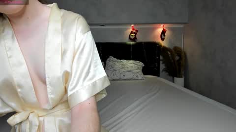 Snapshot of camilla_kelly chatting on December 2025 01:11:02 AM Camilla online show from December 2025 01:11:02 AM