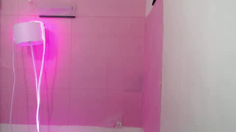 Camilla online show from February 2025 06:14:02 AM