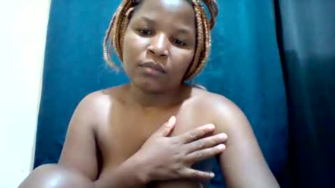 Snapshot of camillah_sweet chatting on February 2026 07:36:01 PM camillah_sweet online show from February 2026 07:36:01 PM
