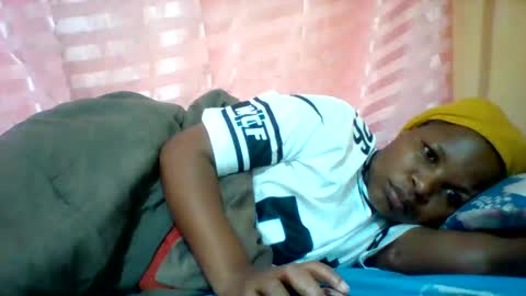 Snapshot of camillah_sweet chatting on March 2026 11:43:02 AM camillah_sweet online show from March 2026 11:43:02 AM