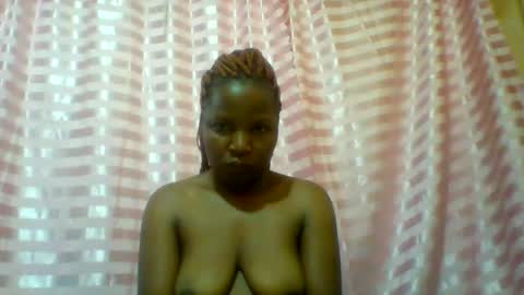Snapshot of camillah_sweet chatting on April 2026 06:19:01 AM camillah_sweet online show from April 2026 06:19:01 AM