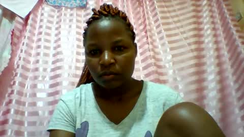 Snapshot of camillah_sweet chatting on April 2026 08:24:02 PM camillah_sweet online show from April 2026 08:24:02 PM