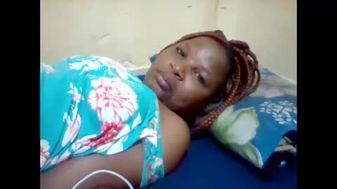 Snapshot of camillah_sweet chatting on May 2026 04:50:01 AM camillah_sweet online show from May 2026 04:50:01 AM