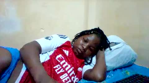 Snapshot of camillah_sweet chatting on May 2026 06:59:01 PM camillah_sweet online show from May 2026 06:59:01 PM