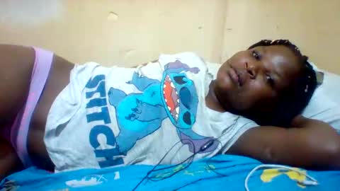 Snapshot of camillah_sweet chatting on May 2026 06:30:02 AM camillah_sweet online show from May 2026 06:30:02 AM