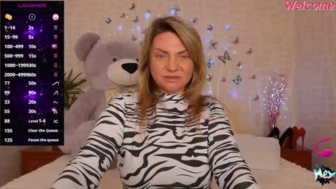 Snapshot of camille_game chatting on December 2024 04:42:02 AM Camille Game online show from December 2024 04:42:02 AM