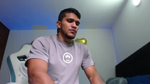 camilo_contre21 online show from June 2026 08:44:01 PM