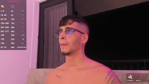 Snapshot of camilo_ospina_ chatting on February 2025 11:57:02 PM INDEPENDENT MODEL online show from February 2025 11:57:02 PM