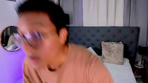 camilo_santoss online show from June 2026 12:52:01 PM