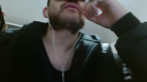 Snapshot of camiloking17 chatting on February 2025 02:07:01 AM camilo online show from February 2025 02:07:01 AM