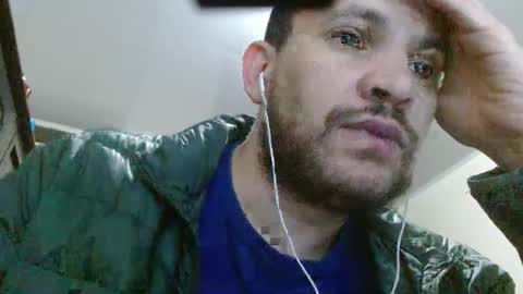 Snapshot of camiloking17 chatting on February 2025 02:19:01 AM camilo online show from February 2025 02:19:01 AM