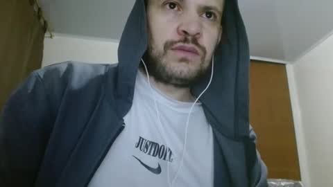 Snapshot of camiloking17 chatting on February 2025 07:15:01 AM camilo online show from February 2025 07:15:01 AM