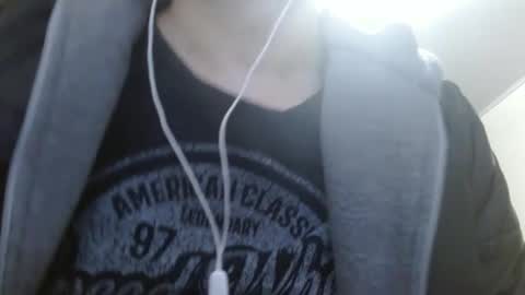 Snapshot of camiloking17 chatting on February 2025 10:20:02 AM camilo online show from February 2025 10:20:02 AM