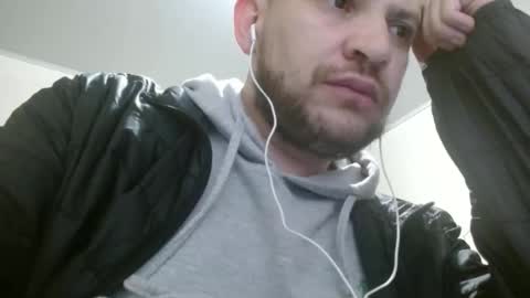 Snapshot of camiloking17 chatting on September 2025 06:26:02 AM camilo online show from September 2025 06:26:02 AM