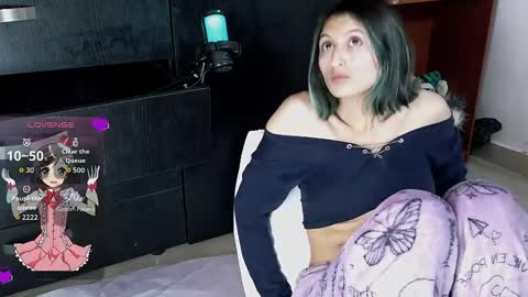 Snapshot of camilonrilli chatting on April 2026 03:50:02 AM Cami online show from April 2026 03:50:02 AM