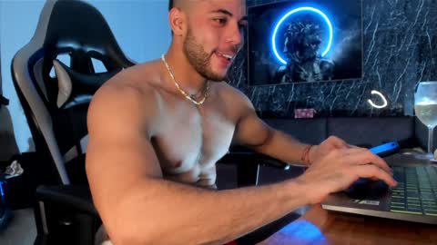 Camilo Watson online show from December 2024 01:32:02 AM