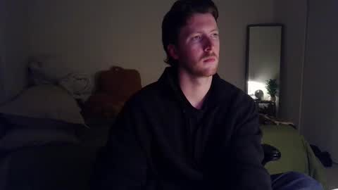 Snapshot of canadianstud18 chatting on January 2025 01:36:02 AM Devon online show from January 2025 01:36:02 AM