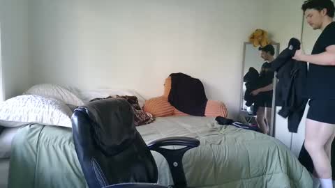 Snapshot of canadianstud18 chatting on January 2025 05:48:01 PM Devon online show from January 2025 05:48:01 PM