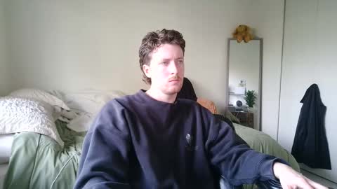 Snapshot of canadianstud18 chatting on January 2025 06:52:01 PM Devon online show from January 2025 06:52:01 PM