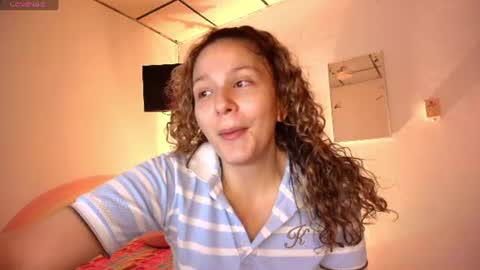Snapshot of candase_ chatting on August 2026 06:29:02 PM Candase online show from August 2026 06:29:02 PM