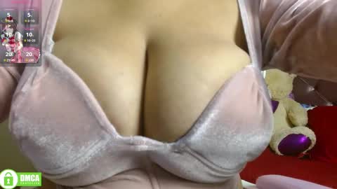 Snapshot of candela_smith chatting on January 2025 12:05:01 PM Candelaria online show from January 2025 12:05:01 PM