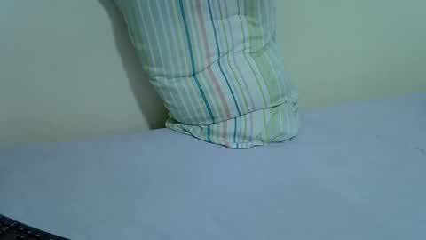 candiemaya online show from October 2025 04:53:02 AM