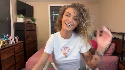 Snapshot of candimay101 chatting on October 2025 01:45:01 PM Candi may online show from October 2025 01:45:01 PM