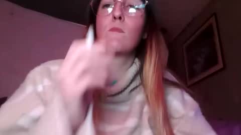 Candi online show from November 2025 07:40:01 AM