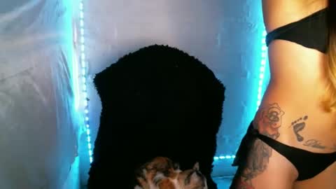 elizabeth online show from February 2026 09:23:01 PM