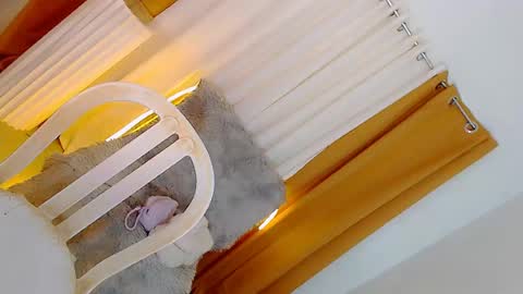 Candy online show from April 2026 03:03:02 PM