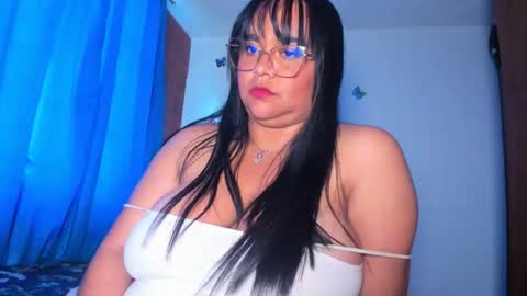 Snapshot of candy_browm1 chatting on May 2026 02:01:02 PM Candy Brown online show from May 2026 02:01:02 PM