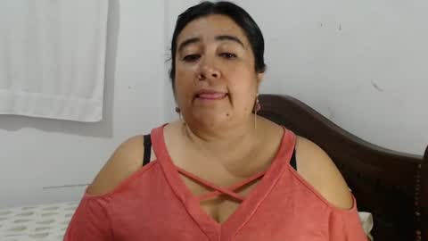 Snapshot of candy_candi chatting on January 2025 01:52:02 AM lucy online show from January 2025 01:52:02 AM