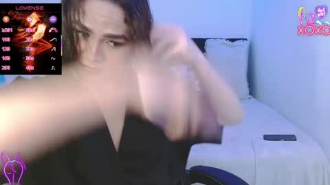 Snapshot of candy_giuliana21 chatting on February 2026 01:10:02 AM candy_giuliana21 online show from February 2026 01:10:02 AM