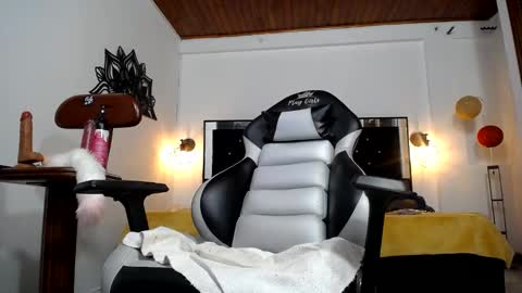 candy online show from January 2025 08:00:02 AM