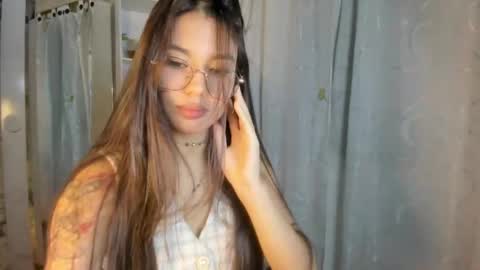 Snapshot of candy_hes chatting on September 2025 11:16:01 PM Nickol online show from September 2025 11:16:01 PM