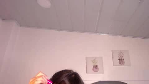 Snapshot of candy_lux_ chatting on February 2025 03:15:02 PM Candy online show from February 2025 03:15:02 PM