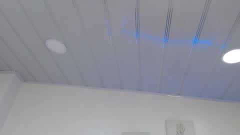 Snapshot of candy_lux_ chatting on October 2025 06:30:01 PM Candy online show from October 2025 06:30:01 PM