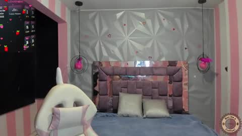 Ania online show from January 2025 11:17:01 AM