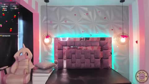 Ania online show from February 2025 05:49:02 PM