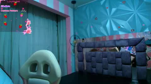 Ania online show from February 2026 11:02:02 AM