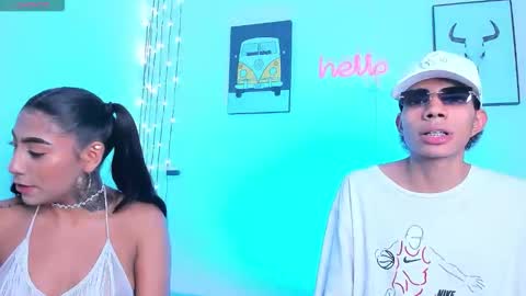  and MarilynHot online show from December 2025 09:19:02 PM