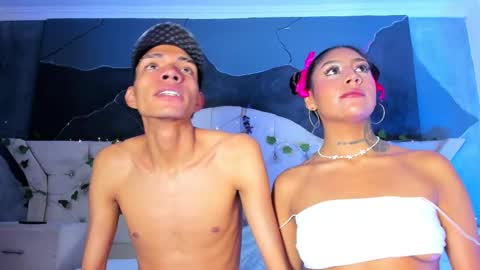 Snapshot of candyandmarilyn chatting on March 2026 09:07:01 PM and MarilynHot online show from March 2026 09:07:01 PM