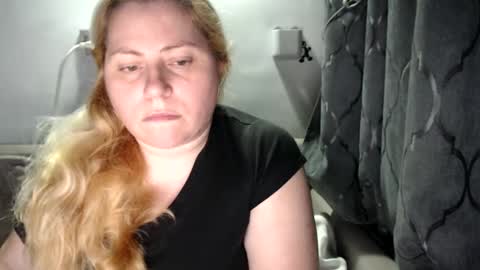 Snapshot of candycream74 chatting on January 2025 07:10:02 PM Laura online show from January 2025 07:10:02 PM