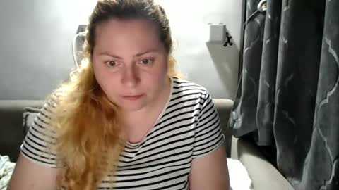 Snapshot of candycream74 chatting on January 2025 10:31:02 PM Laura online show from January 2025 10:31:02 PM