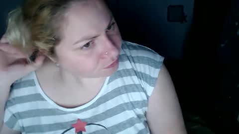 Snapshot of candycream74 chatting on February 2025 06:24:01 AM Laura online show from February 2025 06:24:01 AM